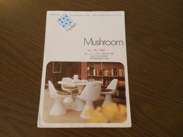 MCM Hollen Mushroom Dining Set