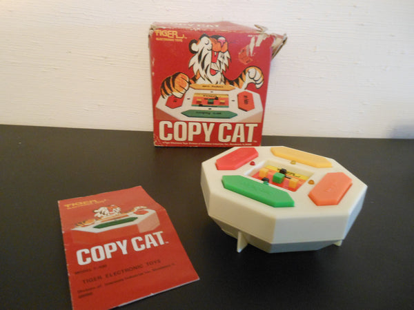 1979 TIGER Copy Cat Electronic Game