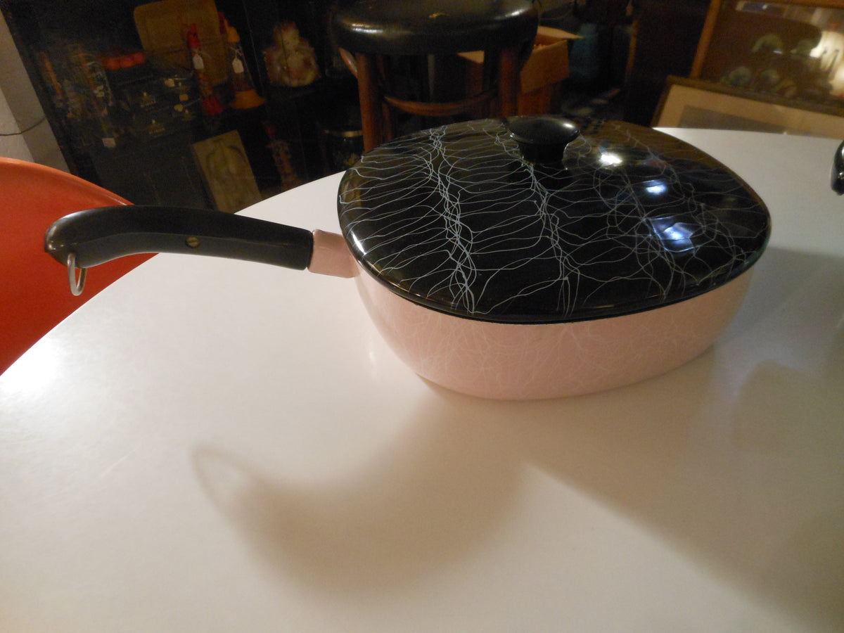 Vintage Enamel Pots Serendipity Enamelware Squiggle Ware Pans Set Aqua  Black Yellow Spaghetti Ware Pots Lids and Frying Pan Rare 7 Piece Set
