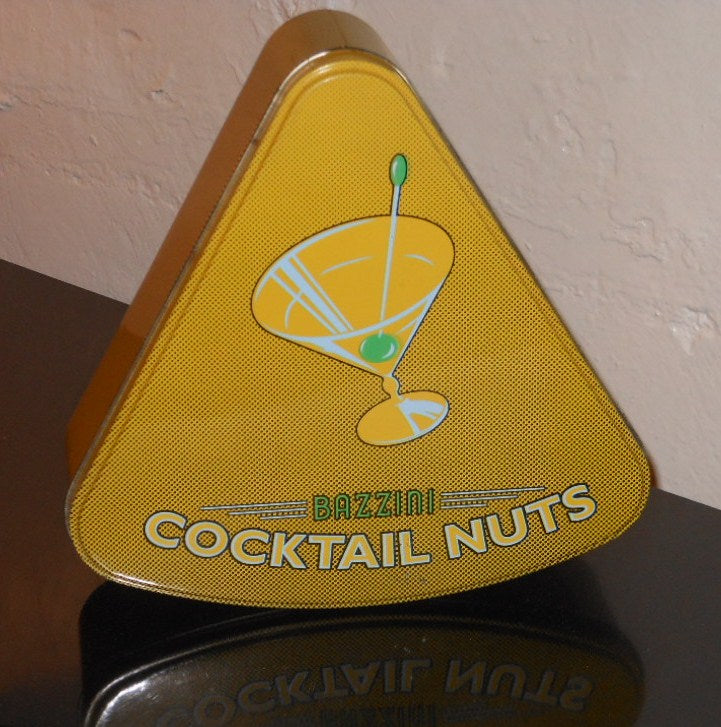Bazzini Cocktail Nuts Tin