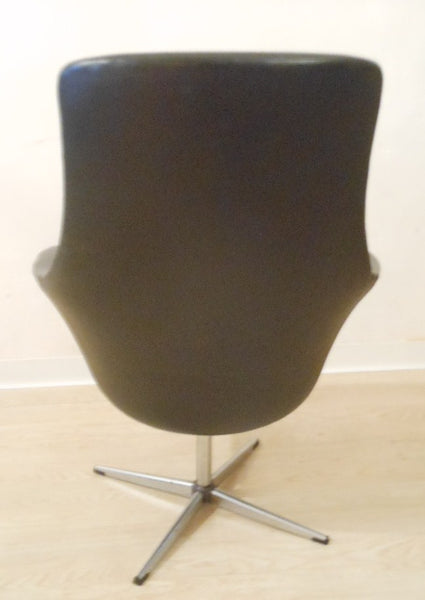 Kanan Mobler Danish Swivel Chair