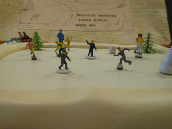 Vintage Animated Skater Display