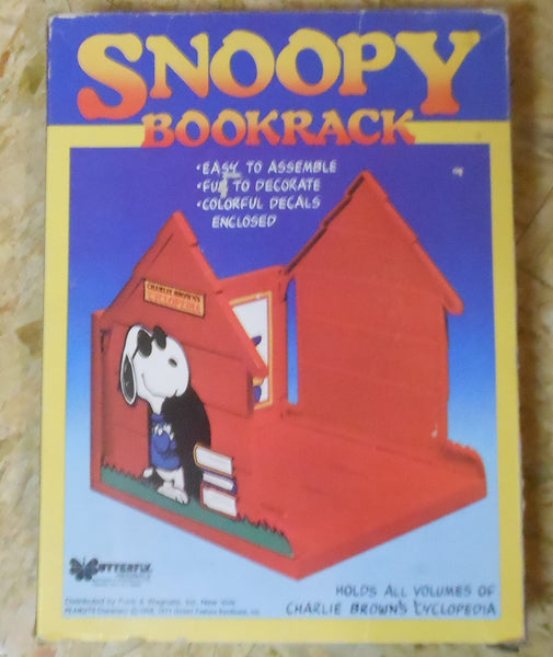 Vintage Snoopy Bookrack