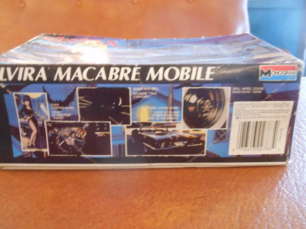 Elvira Mistress of the Dark T-Bird Monogram Model Kit