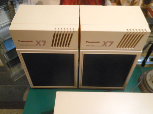 1985 Panasonic X7 Turntable, Cassette, Radio & Speakers Stereo