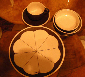 Vera Neumann Dishware Set